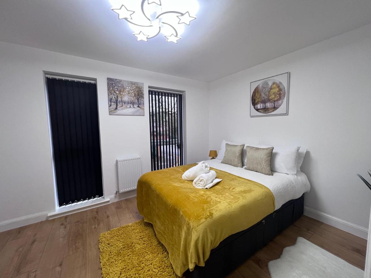 Luxury Birmingham City Centre Palace מראה חיצוני תמונה